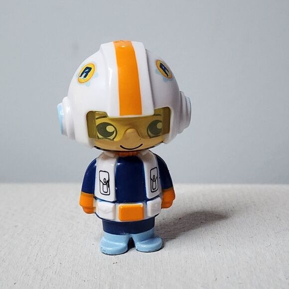 RYAN'S WORLD 2.25" REMKA FIGURE - SPACE PILOT - Picture 1 of 5